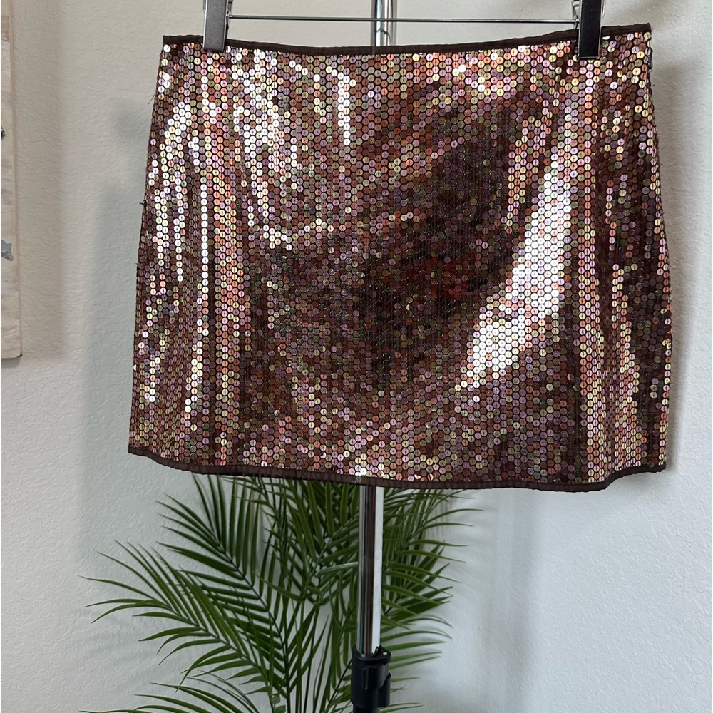 Express Rose Gold Sequin Mini Skirt - Picture 2 of 6